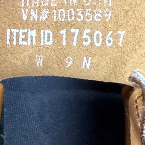 L. L. Bean Women's Bean Boot Mocs Leather Rubber Waterproof Size 9 Narrow - Picture 11 of 11